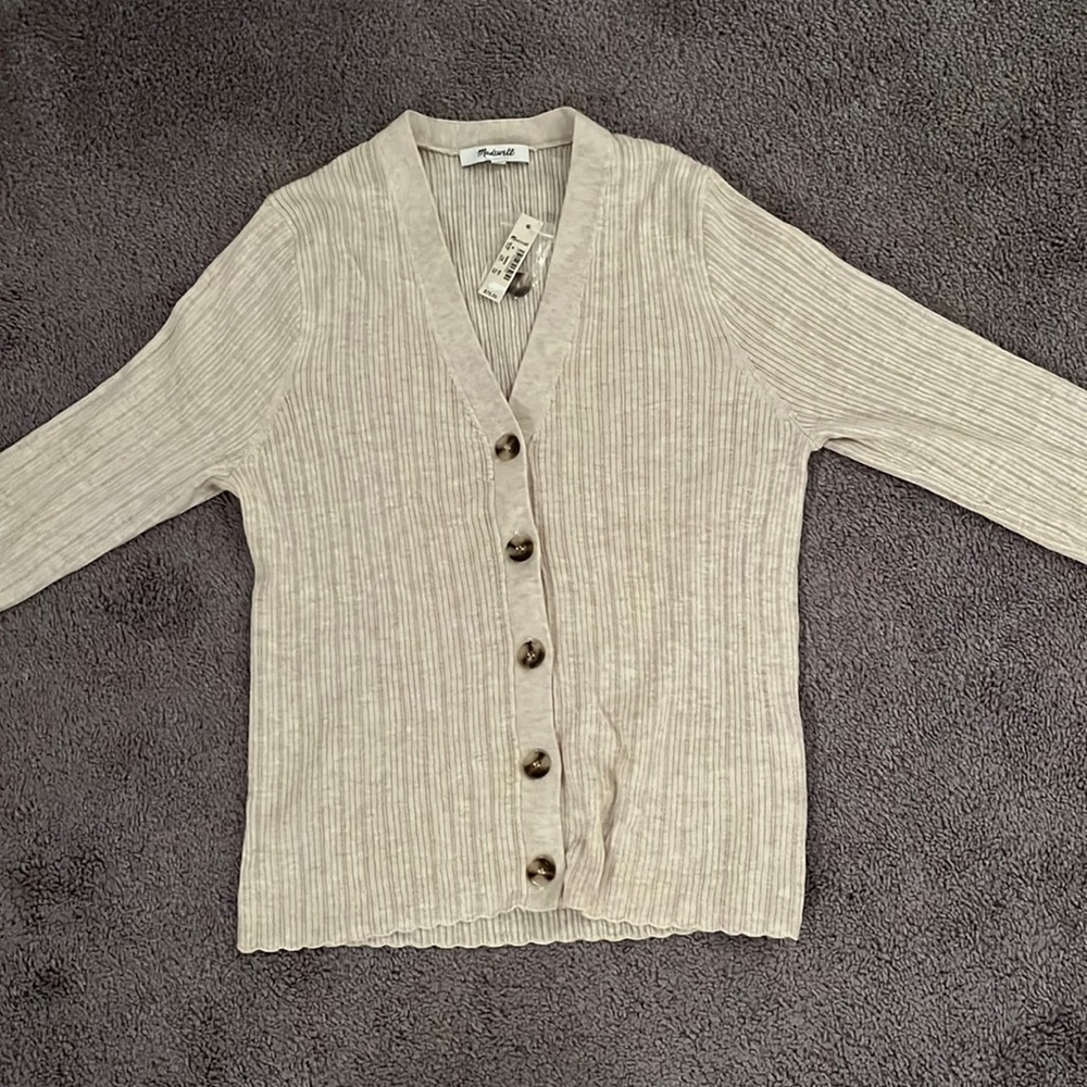 Madewell NWT Beige Button down sweater